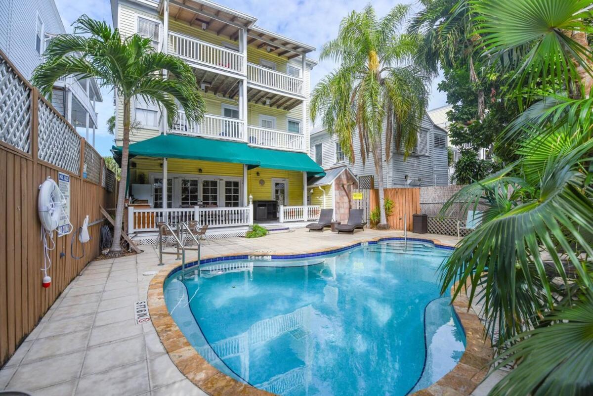 Curry House - Pool, King Bed & Balcony! Room 7 Key West Exterior foto