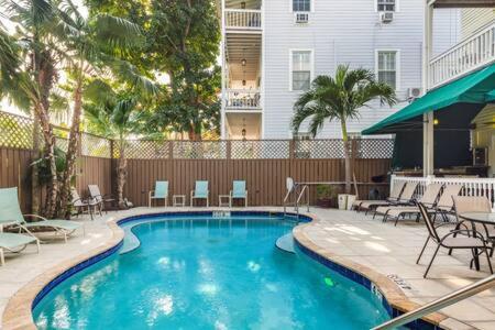 Curry House - Pool, King Bed & Balcony! Room 7 Key West Exterior foto